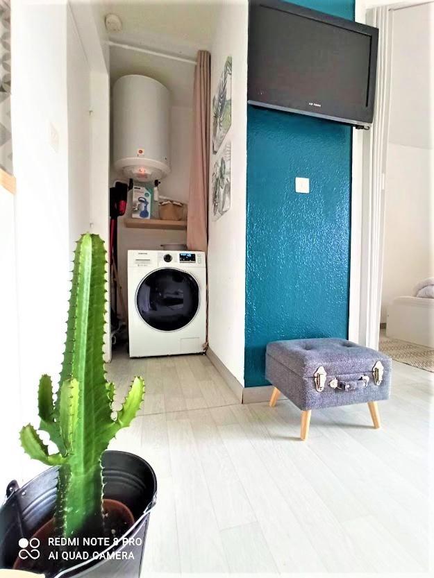 Appartement Cosy A Deux Pas Du Port سان سيبريان المظهر الخارجي الصورة