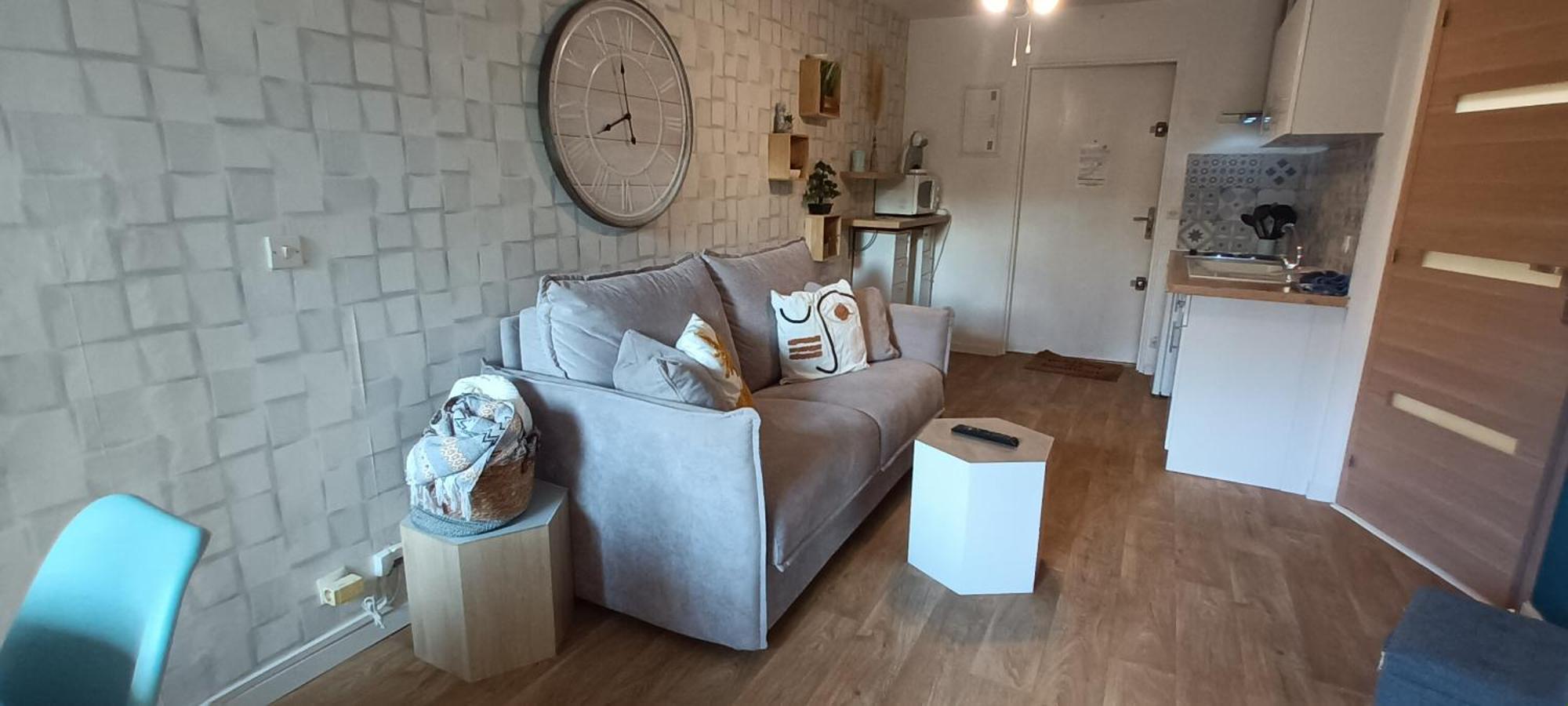 Appartement Cosy A Deux Pas Du Port سان سيبريان المظهر الخارجي الصورة